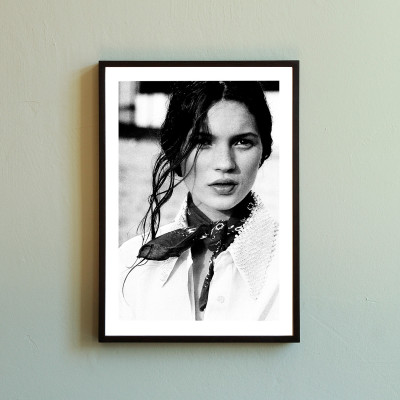 Jurgen Ostarhild, KATE MOSS, bw, Camber Sands, 1992, bw