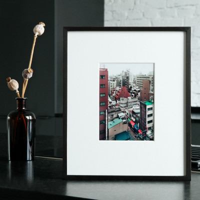 Thomas Struth, Deutsche Stadtbaukunst der Gegenwart (1921) von A. E. Brinckmann